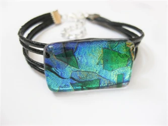 Egyedi üvegékszer karkötők