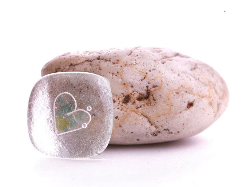 Jégszív üvegékszer medál