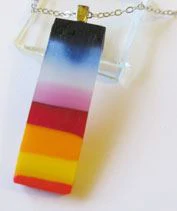 Színes radír üvegmedál