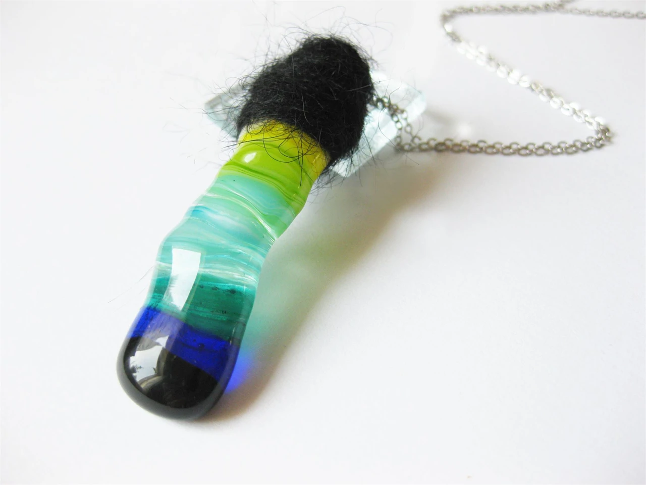 Kék színcuki üvegkukac