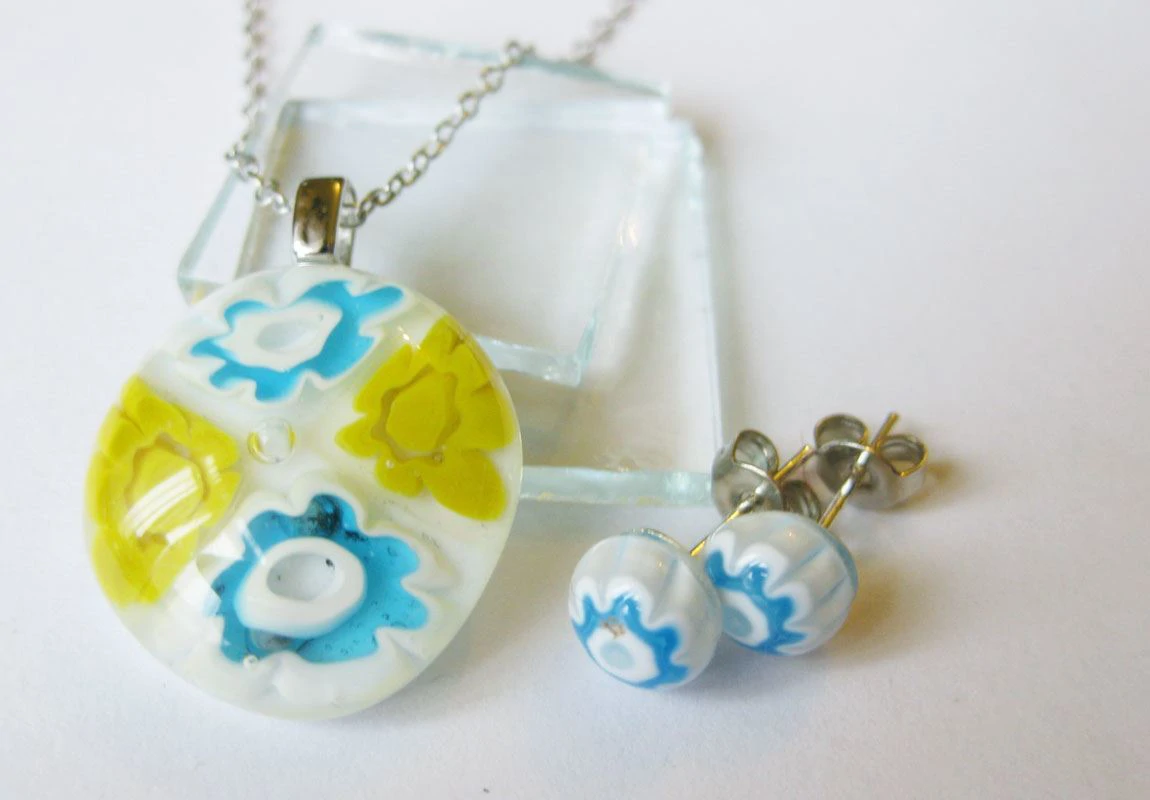 A pacsirta virága szett