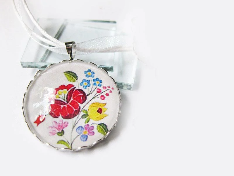 Kalocsai mintás medál