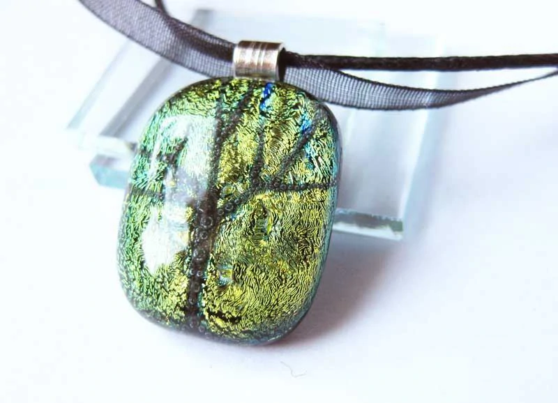 Aranyerdő fája üvegmedál