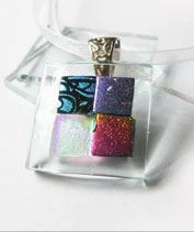 4-es dichroic üvegmedál 4