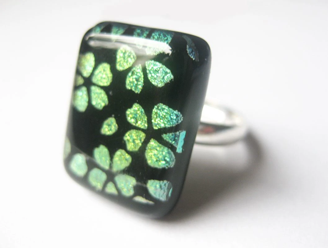 Cseresznyevirágzás gyűrű