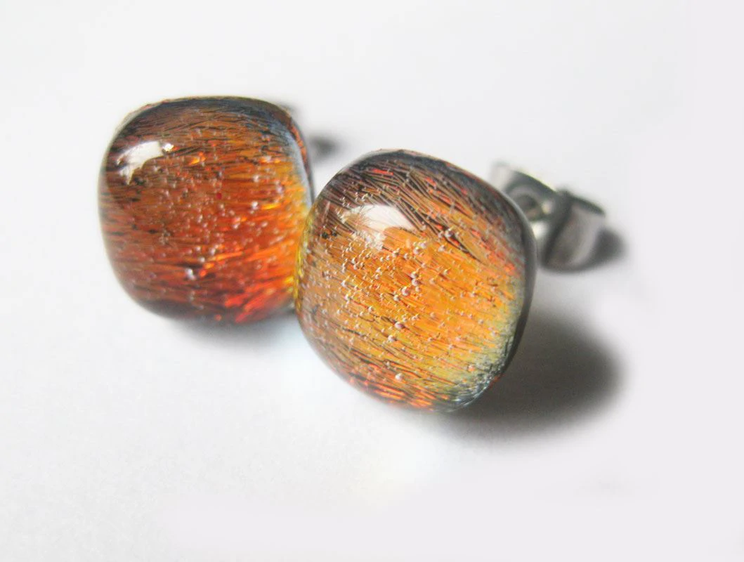 Rézvörös üvegékszer fülbevaló