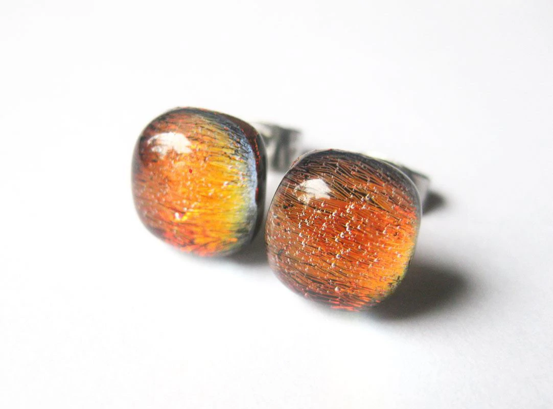 Rézvörös üvegékszer fülbevaló