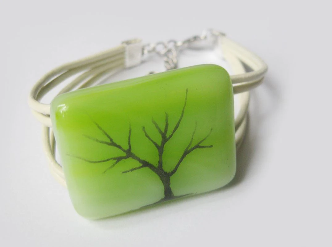 A természet fája üvegékszer karkötő