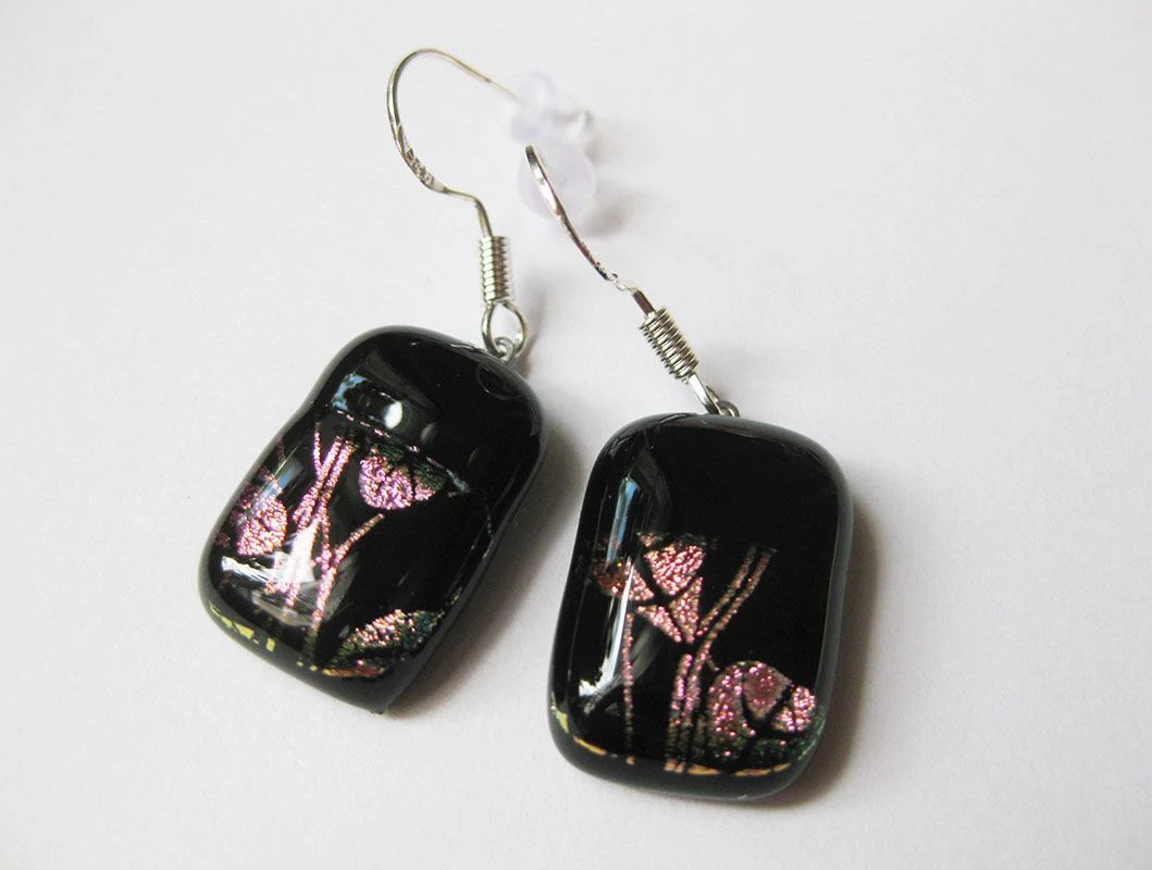 Egyedi dichroiv fülbevaló