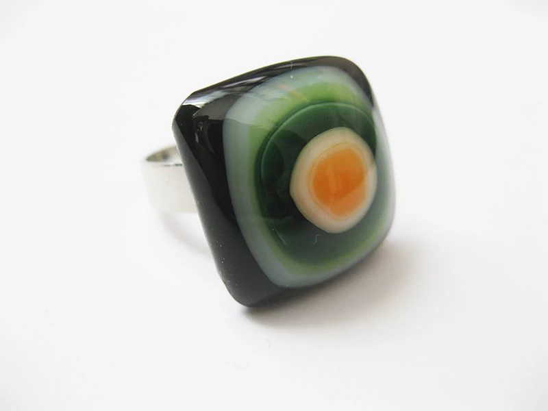 Zöld tükörtojás gyűrű