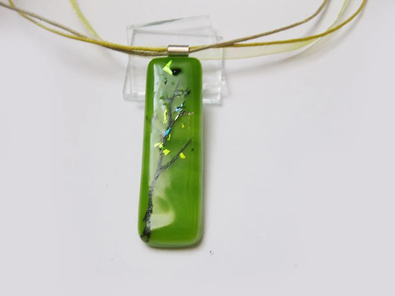 Zöldág üvegékszer medál