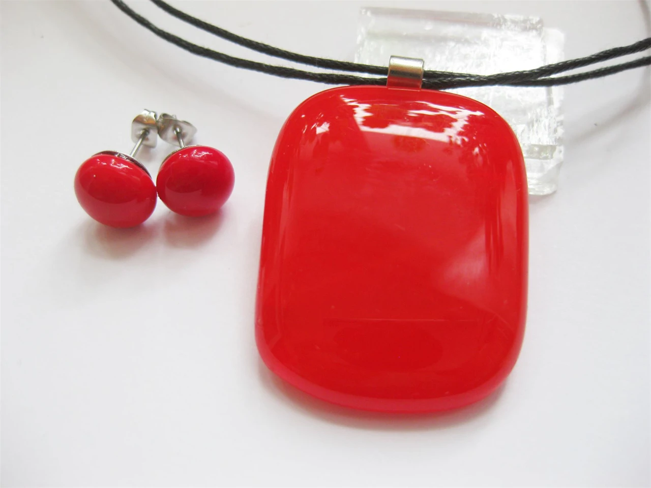 Piros ékszerszett 2