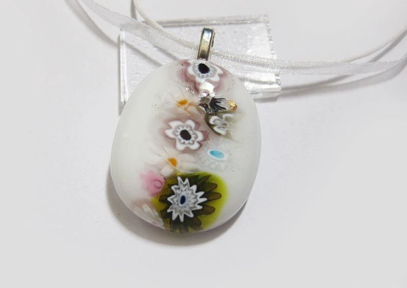 millefiori üvegmedál 