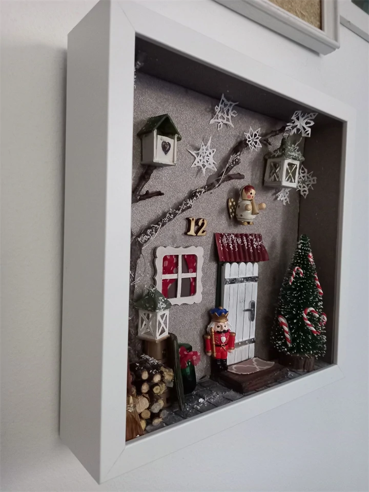 karácsonyi miniatűr házikó