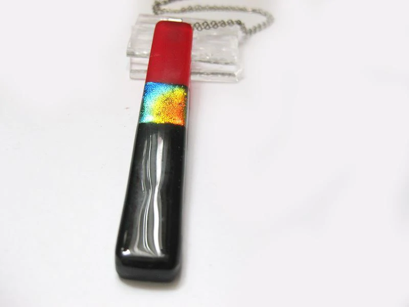 Piros-Fekete Kapszula