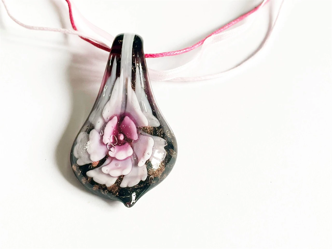 rózsaszín muránói medál