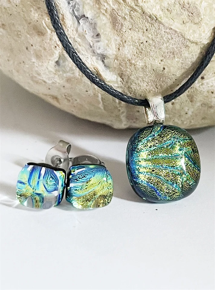 Pici szikraeső üvegékszer szett