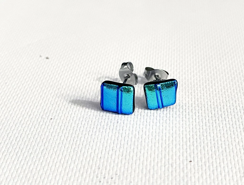 dichroic fülbevaló