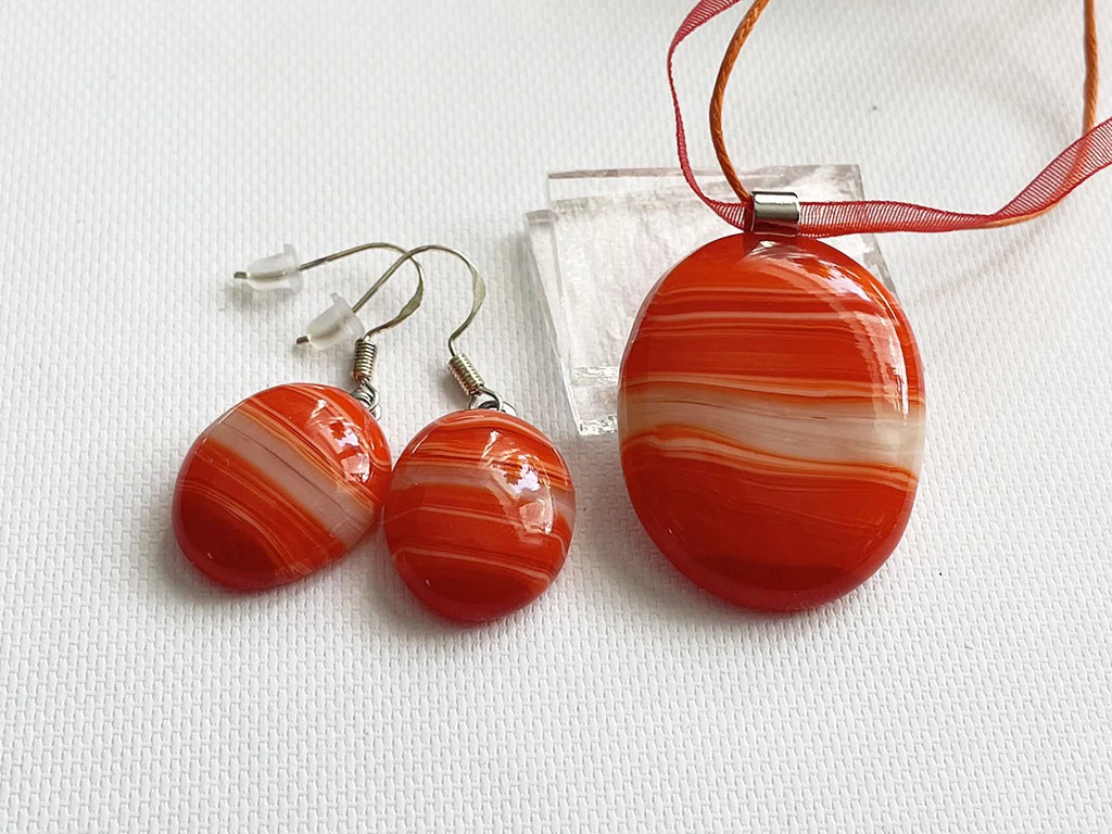 Piroska üvegékszer szett