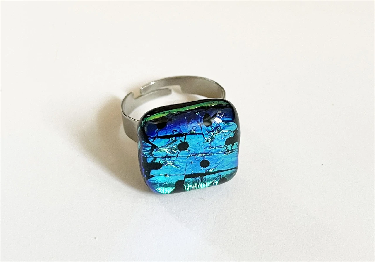 üvegékszer gyűrű