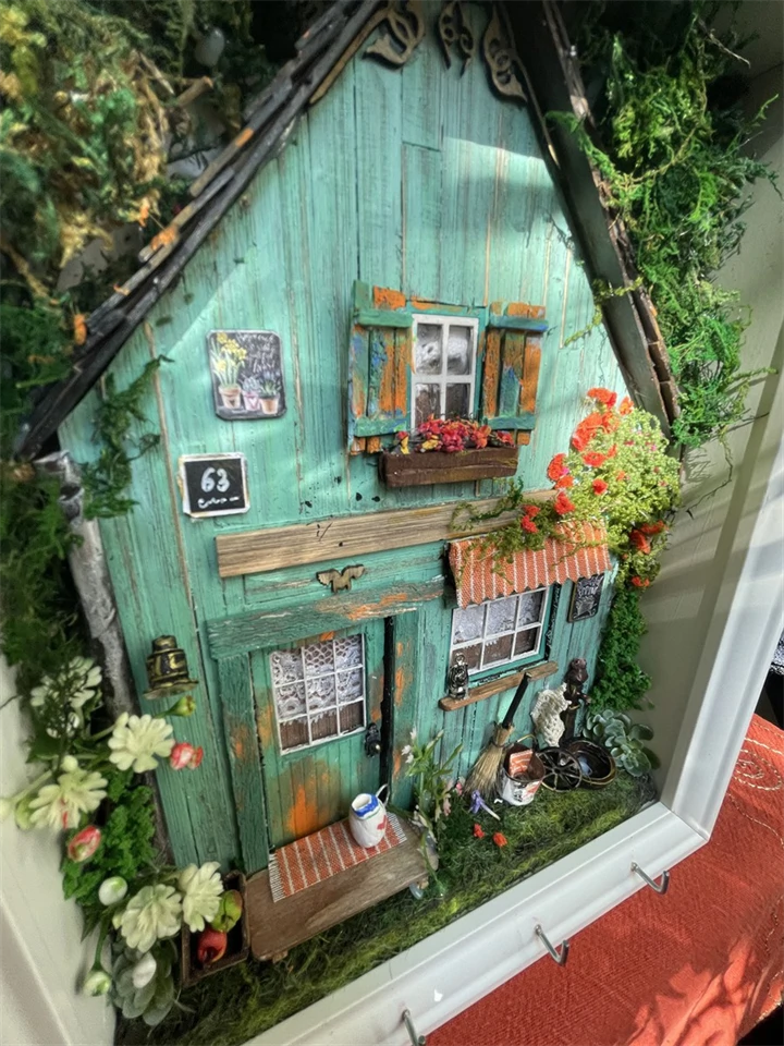 miniatűr dobozkép,erdei ház