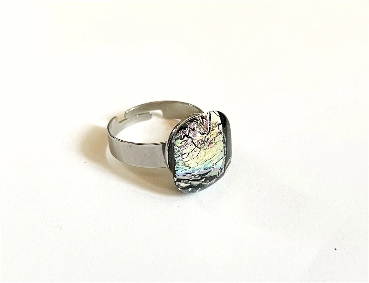dichroic gyűrű
