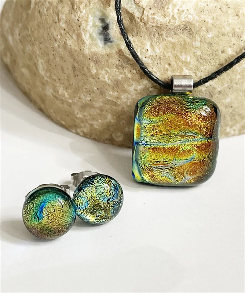 arany dichroic szett