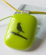 Madárka zölden medál