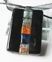 Patchwork ösvény üvegmedál