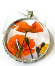 Pipacsos üvegmedál