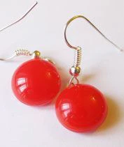 Piros lógós üvegékszer fülbevaló