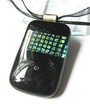 Mátrix üvegékszer medál