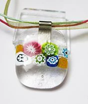 Vízi millerét üvegmedál 2